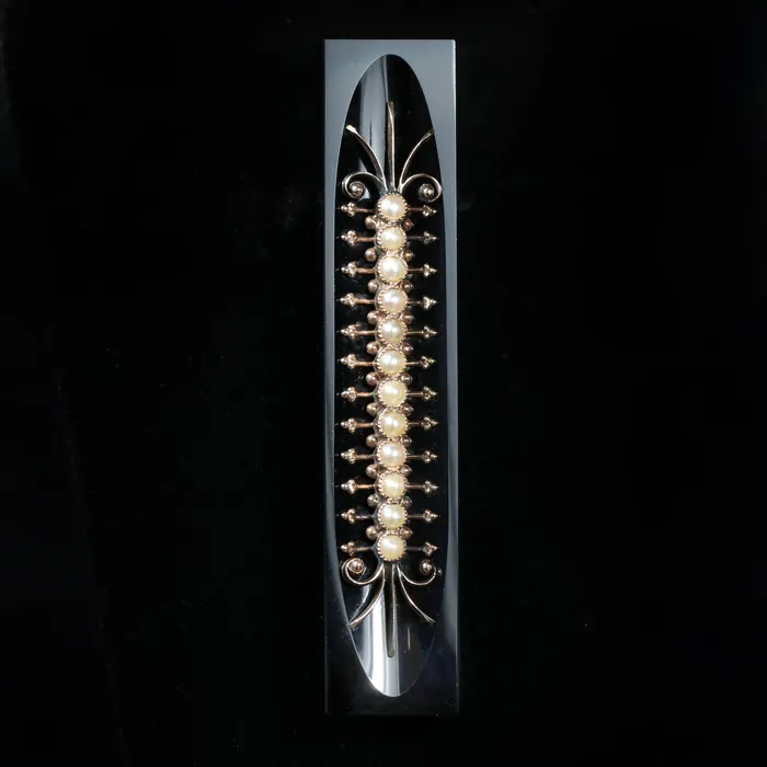 Necklaces OTC Victorian 14k Yellow Gold Onyx and Seed Pearl Bar Brooch