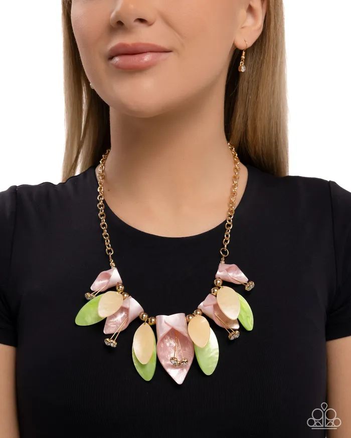 Paparazzi Accessories Earrings Garden Gaze Gold