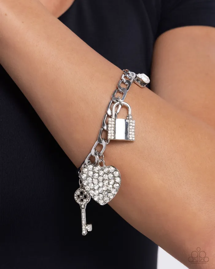 Paparazzi Accessories Rings Fortified Fashion White