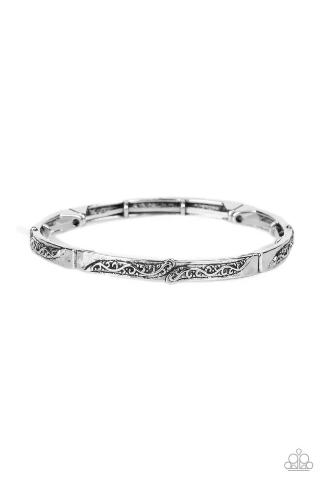 Paparazzi Accessories Rings Very Vineyard Silver