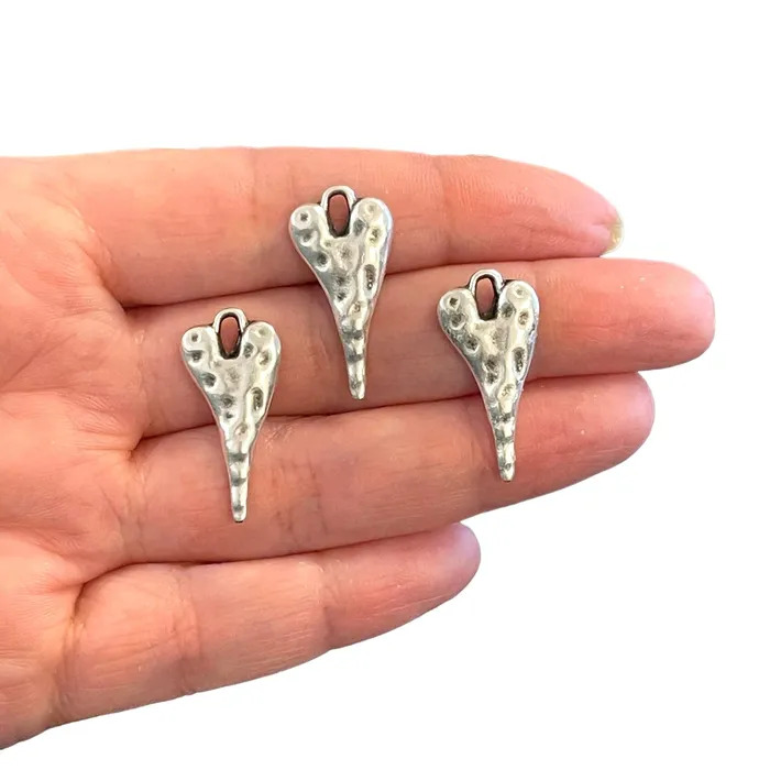 Peppy Beads Necklaces Antique Silver Plated Hammered Heart Charms 3 pcs in a pack Peppy Beads Necklaces Antique Silver Plated Hammered Heart Charms 3 pcs in a pack