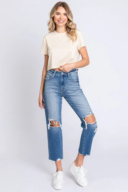 PETRA153 DISTRESSED HIGH RISE RIGID VINTAGE MOM JEANS Necklaces