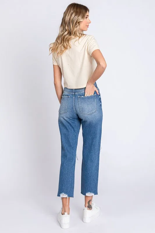 PETRA153 DISTRESSED HIGH RISE RIGID VINTAGE MOM JEANS Necklaces