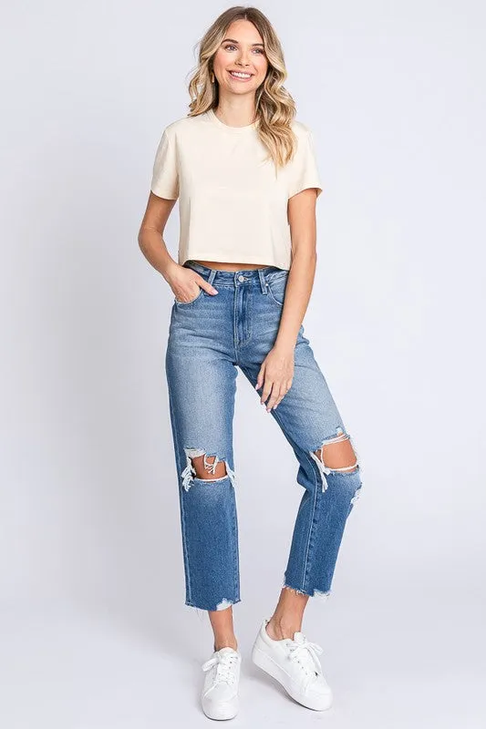 PETRA153 DISTRESSED HIGH RISE RIGID VINTAGE MOM JEANS Necklaces