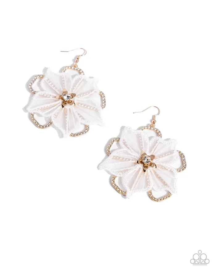 PreStyled Sets Paparazzi Accessories Refined Recognition Gold
