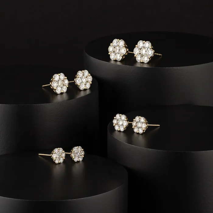RACHEL LYNN CHICAGO Earrings 18 Karat Yellow Gold Floral Stud Earrings 250cts