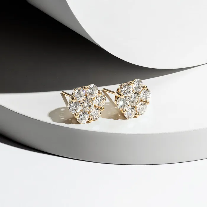 RACHEL LYNN CHICAGO Earrings 18 Karat Yellow Gold Floral Stud Earrings 250cts