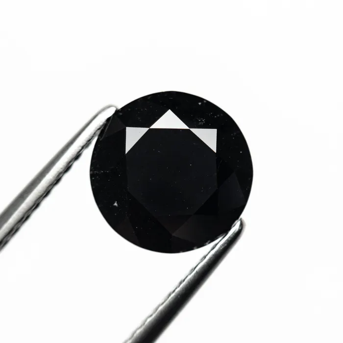 Rings 303ct 870x865x625mm Round Brilliant 2452801 Misfit Diamonds