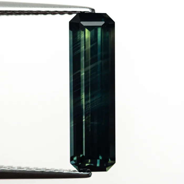 Rings 317ct 1597x467x361mm Cut Corner Rectangle Step Cut Sapphire 2513101 Misfit Gems