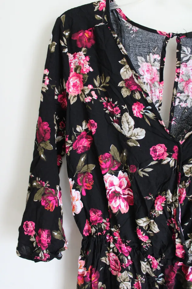 Rings Forever 21 Forever 21 Black Floral Romper L