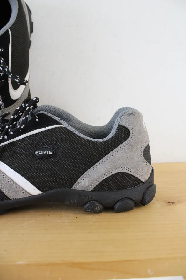 Rings Forte Forte A08 Black Gray Cycling Shoes Size 135