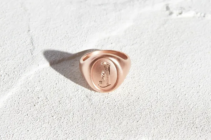 Rings Honey Jewelry Co Mens Oval Signet Ring in Rose Gold