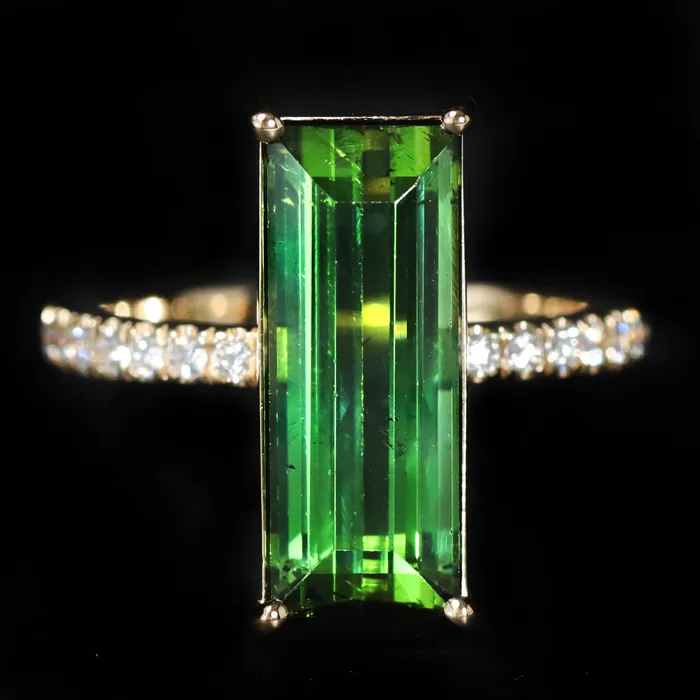 Rings JS Simmons Diamond Consultants 18K Yellow Gold 598 Carat Green Tourmaline and Diamond Ring