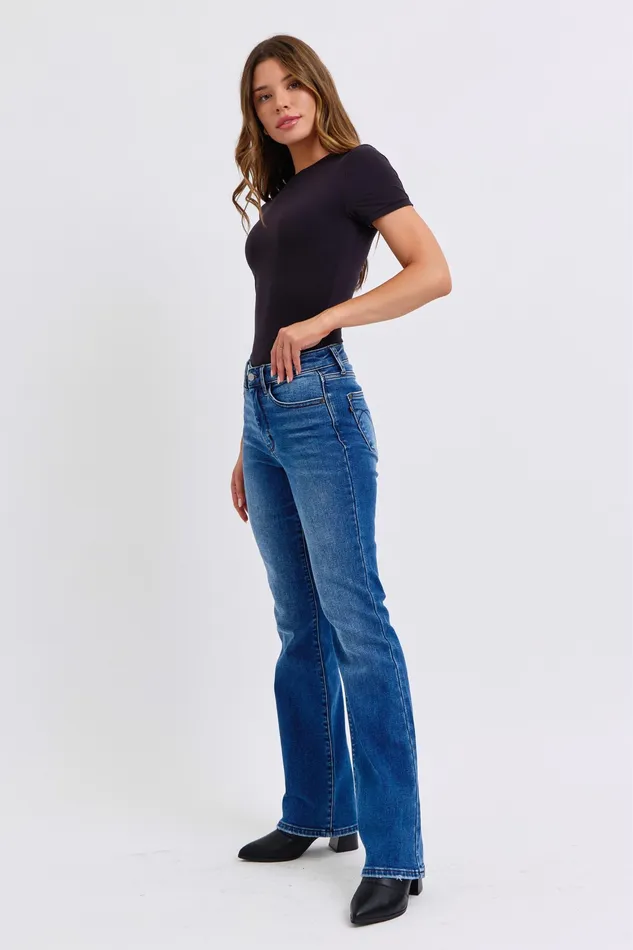 Rings JUDY BLUE JUDY BLUE MID RISE THERMAL BOOTCUT JEANS DARK STONE Rings JUDY BLUE JUDY BLUE MID RISE THERMAL BOOTCUT JEANS DARK STONE