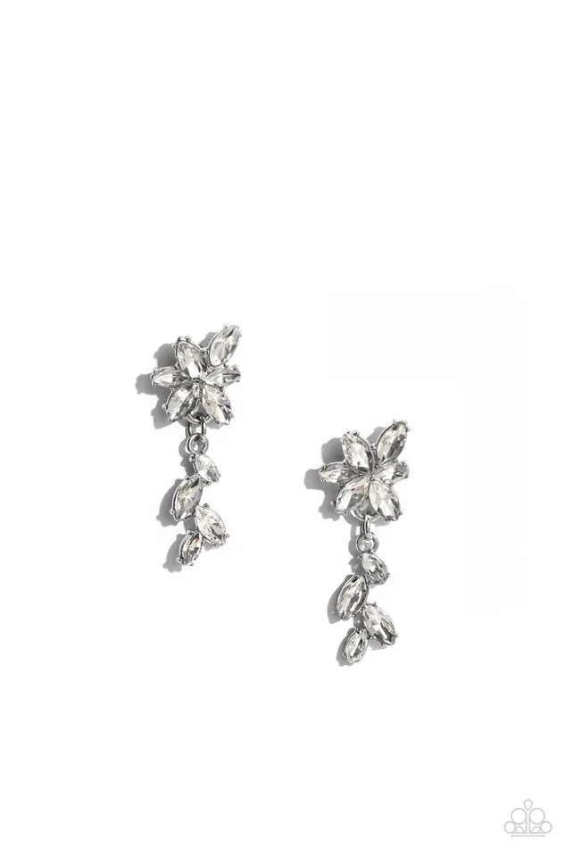 Rings Paparazzi Accessories Goddess Grove White