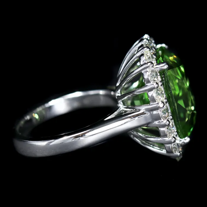 The Gem House Rings 18K White Gold 1192 Carat Peridot and Diamond Ring