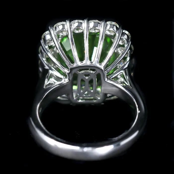 The Gem House Rings 18K White Gold 1192 Carat Peridot and Diamond Ring