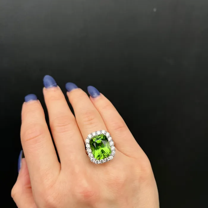 The Gem House Rings 18K White Gold 1192 Carat Peridot and Diamond Ring