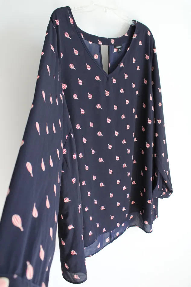 Torrid Navy Blue Red Hot Air Balloon Blouse 4 4X Torrid Rings
