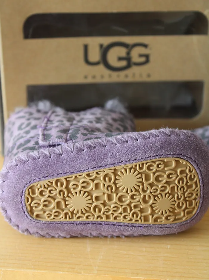 Ugg Earrings NEW Ugg Cassie Leopard Purple Boots Youth Size 01