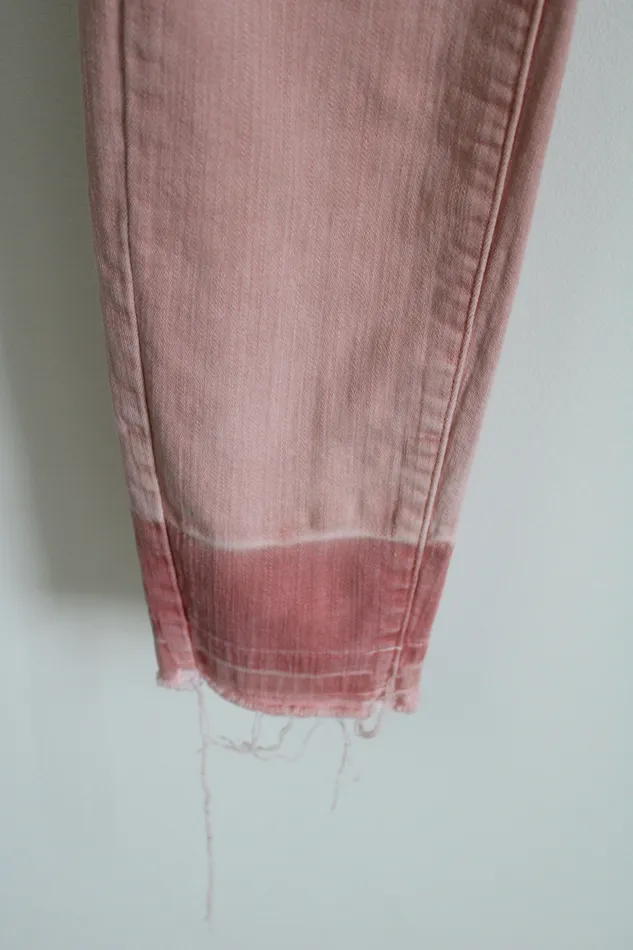 Universal Threads Mid Rise Skinny Pink Jeans 2 Universal Thread Earrings