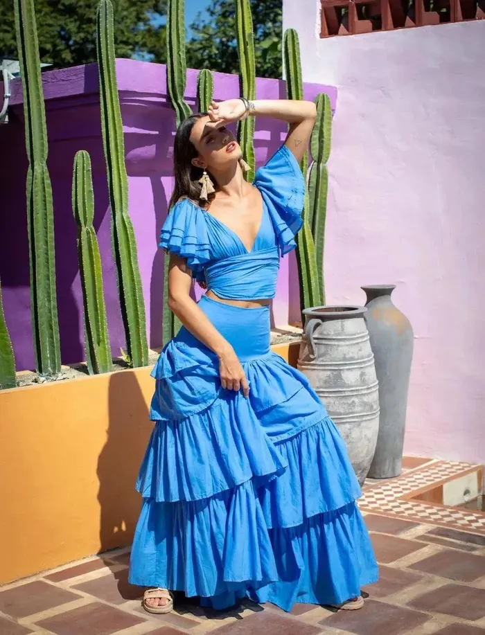 VALE WRAP TOP Erika Pea Earrings