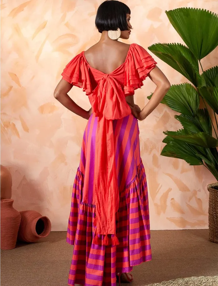 VALE WRAP TOP Erika Pea Earrings VALE WRAP TOP Erika Pea Earrings