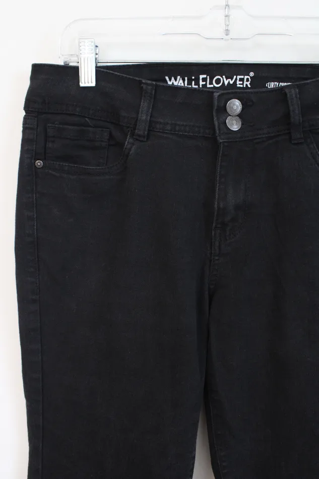 Wallflower Flirty Curvy High Rise Black Jeans 7 Wallflower Rings